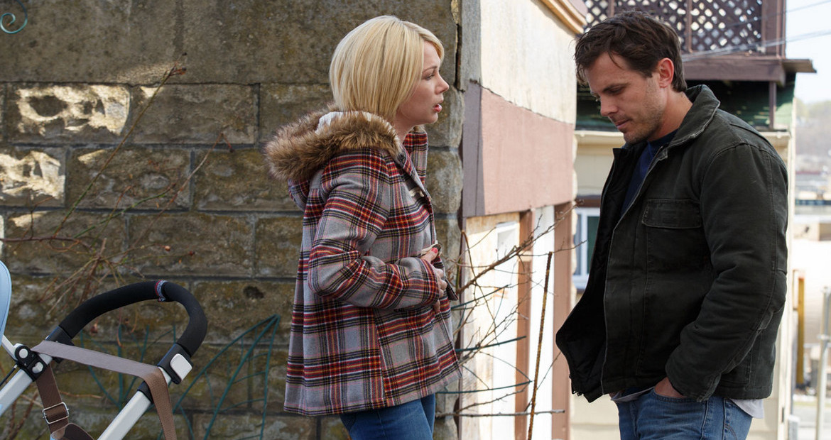 Michelle Williams and Casey Affleck in <em>Manchester by the Sea</em>