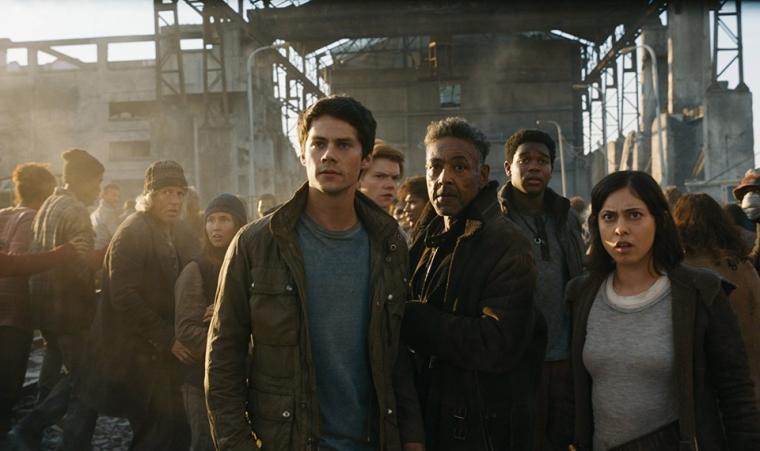 Dylan O'Brien, Thomas Brodie-Sangster, Giancarlo Esposito, Dexter Darden, and Rosa Salazar in Maze Runner: The Death Cure