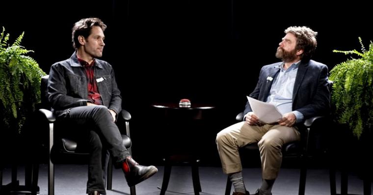 Paul Rudd and Zach Galifianakis in Between Two Ferns: The Movie