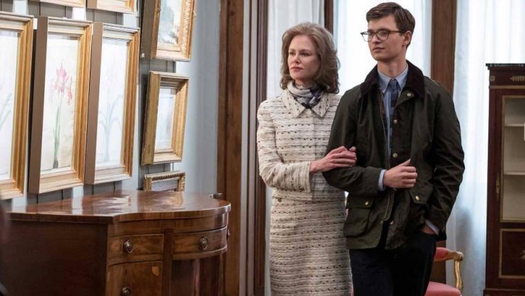 Nicole Kidman and Ansel Elgort in The Goldfinch